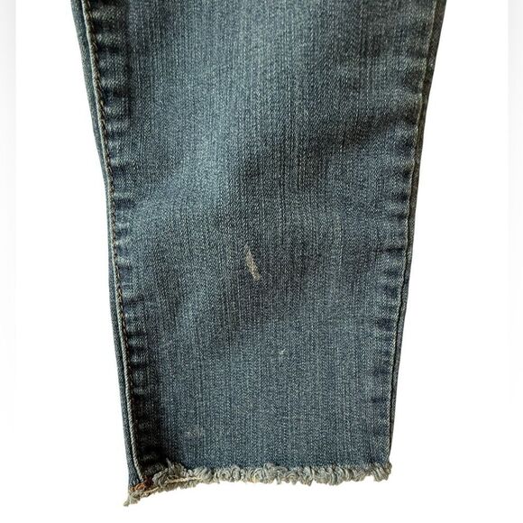1822 Denim Distressed Blue Ankle Jeans Women’s Size 12 - Picture 8 of 12
